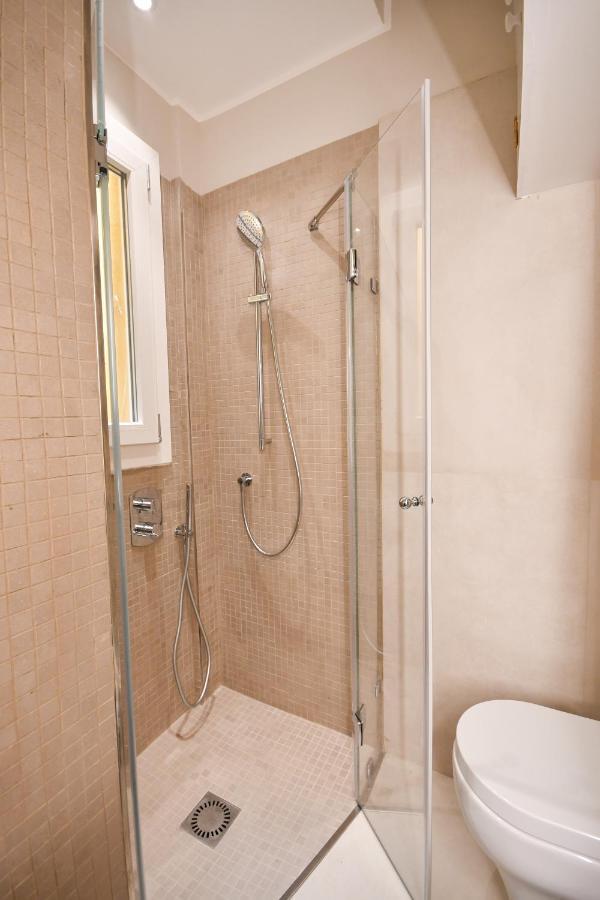 Apartamento Smooth Mansion In Ponte Vecchio Florencia Exterior foto