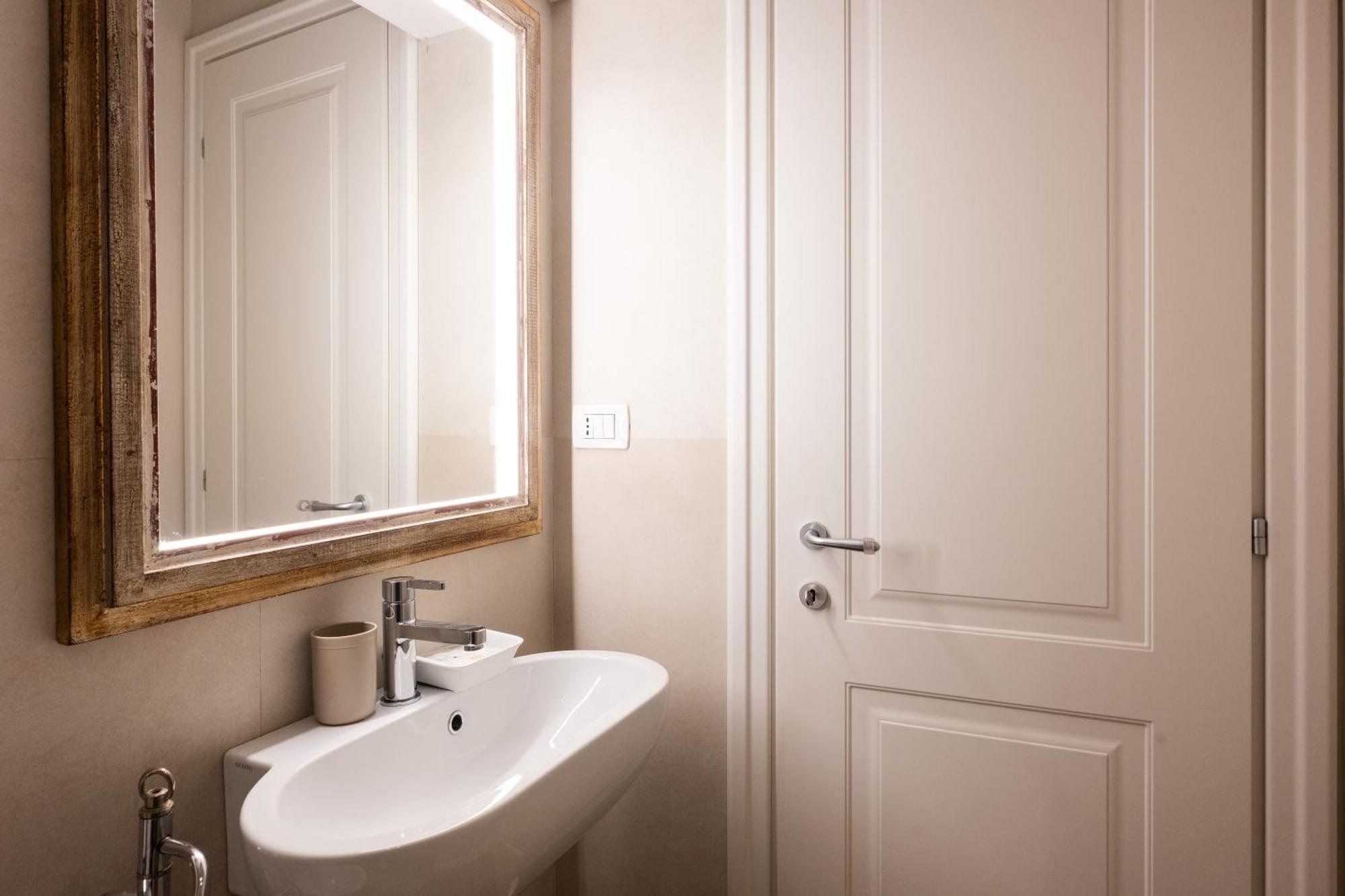 Apartamento Smooth Mansion In Ponte Vecchio Florencia Exterior foto