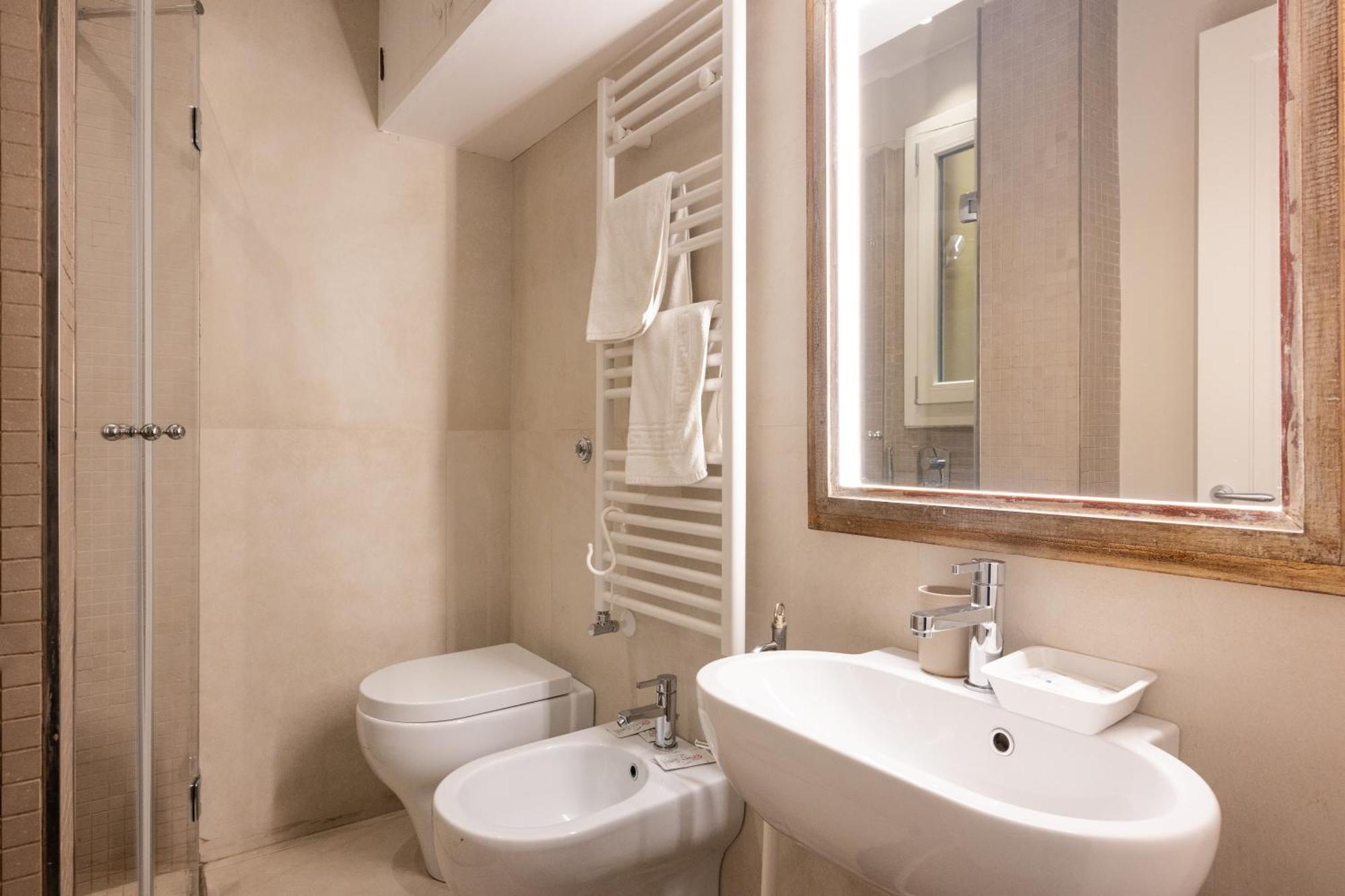 Apartamento Smooth Mansion In Ponte Vecchio Florencia Exterior foto